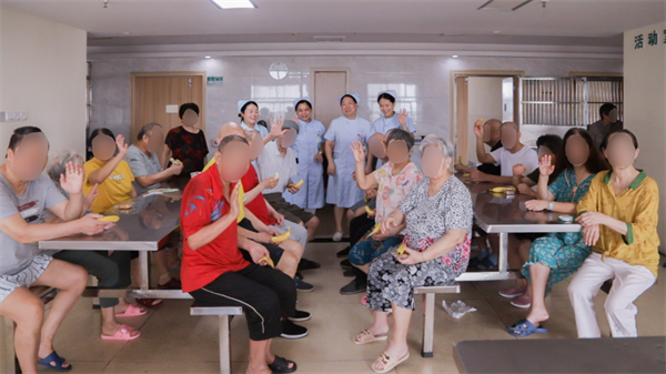 【我们的节日】医患同乐庆佳节，中秋不归亦团圆