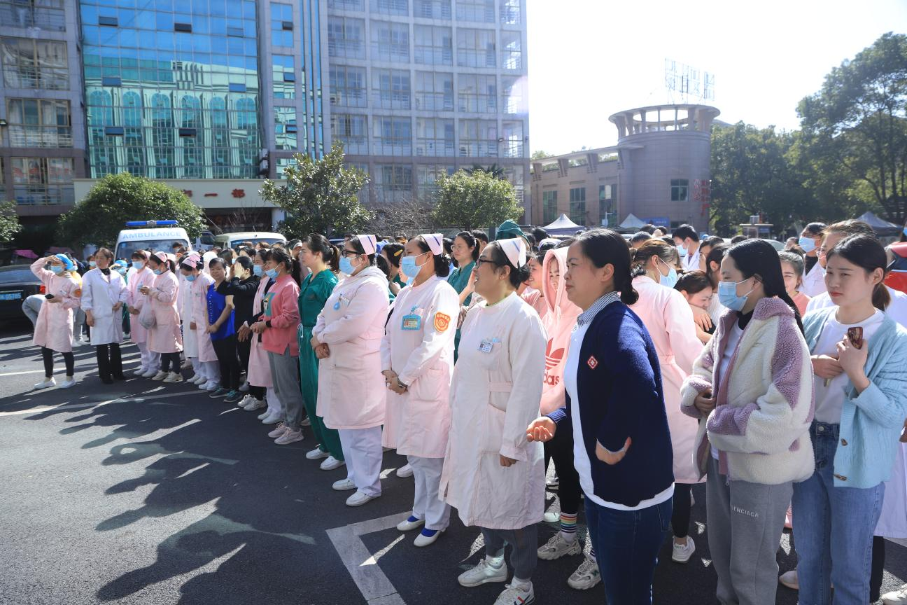 新余北湖医院举办三八国际妇女节跳绳比赛