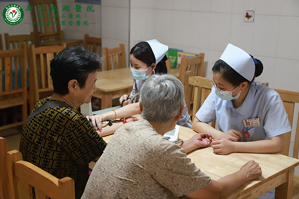 【世界肝炎日】北湖医院走进燕子山社区颐养之家举办健康讲座