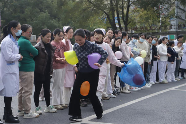 北湖医院举办“三八”妇女节庆祝活动